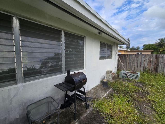 2702 Hayes Street, Hollywood, FL 33020