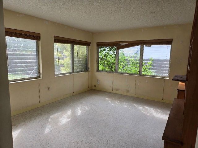 2702 Hayes Street, Hollywood, FL 33020