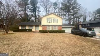 3932 Pinehurst Valley Drive, Decatur, GA 30034