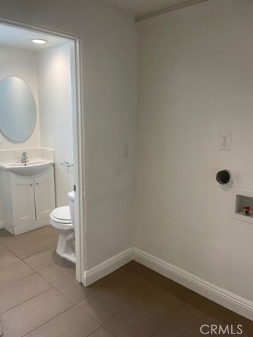 2023 Lovila Lane, Altadena, CA 91001