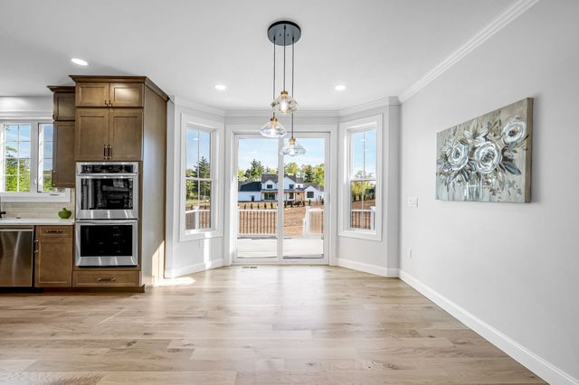 14 Balsam Hill Rd, Ludlow, MA 01056