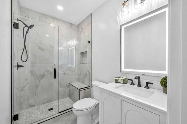 14 Balsam Hill Rd, Ludlow, MA 01056