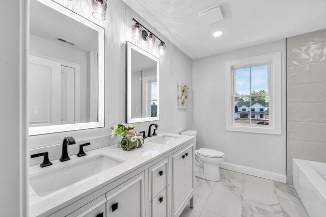 14 Balsam Hill Rd, Ludlow, MA 01056