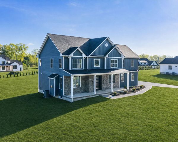 14 Balsam Hill Rd, Ludlow, MA 01056