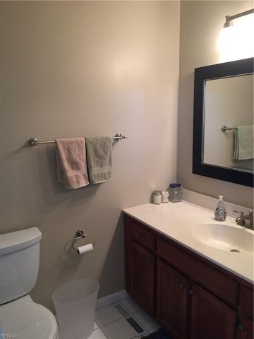 2312 Kingbird LN, Virginia Beach, VA 23455