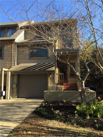 2312 Kingbird LN, Virginia Beach, VA 23455