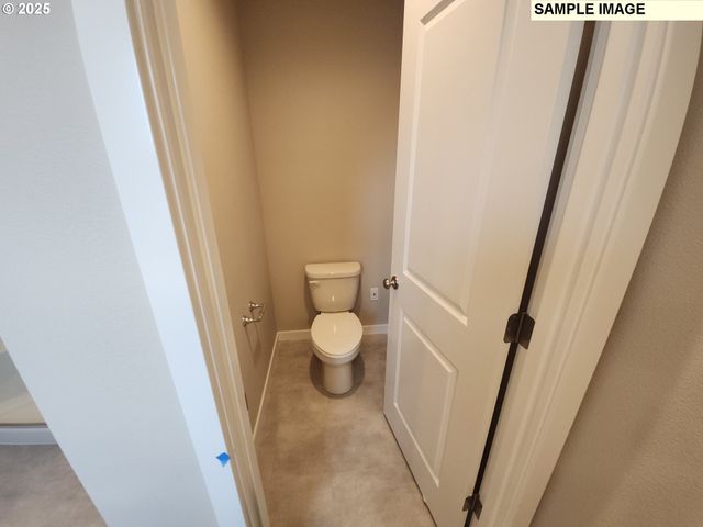 792 Magnolia Ave 51, Woodburn, OR 97071