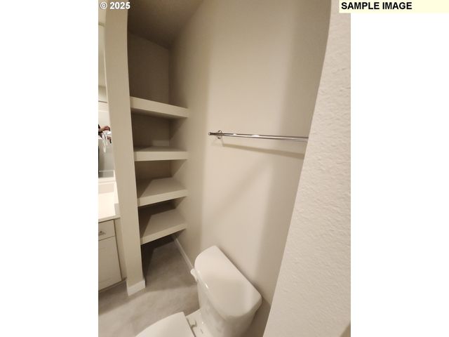 792 Magnolia Ave 51, Woodburn, OR 97071