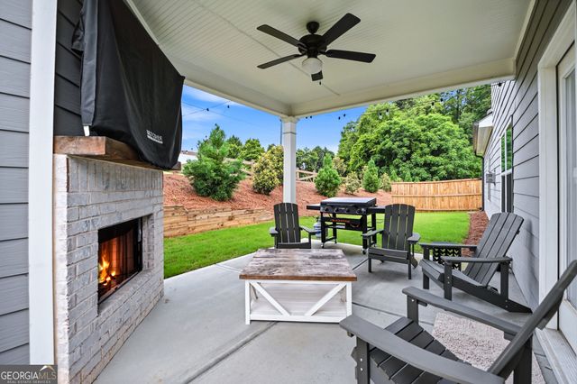 155 Cherokee Rose Lane, Hoschton, GA 30548