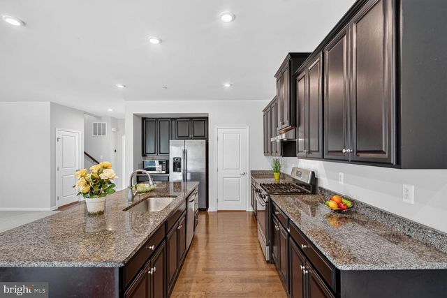 4306 ARBOR WOOD CT, Burtonsville, MD 20866