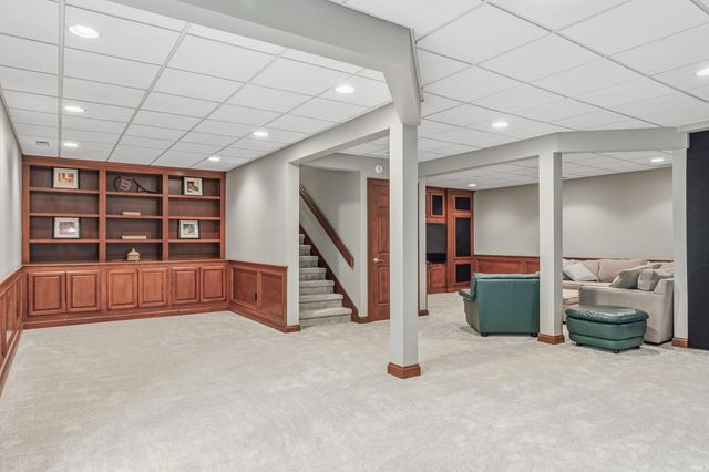 7811 Glacier Creek Dr 92 Drive, Roanoke, IN 46783