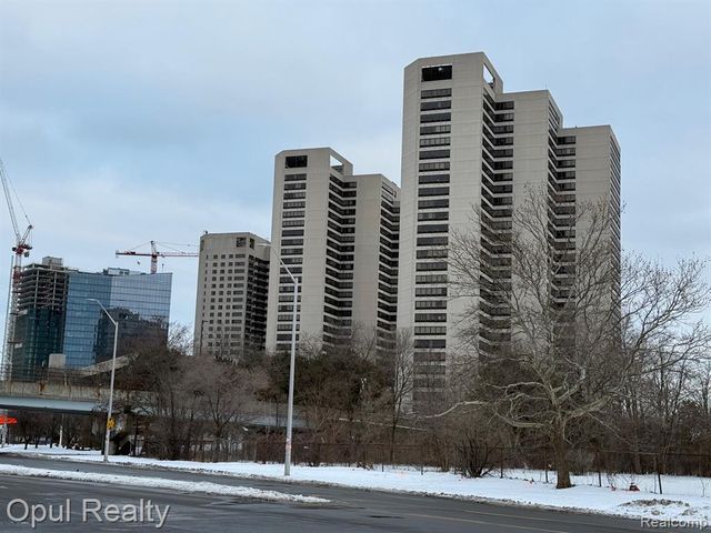 1001 W Jefferson Avenue 300 9-D, Detroit, MI 48226