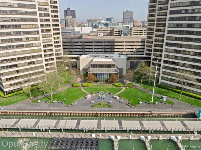 1001 W Jefferson Avenue 300 9-D, Detroit, MI 48226