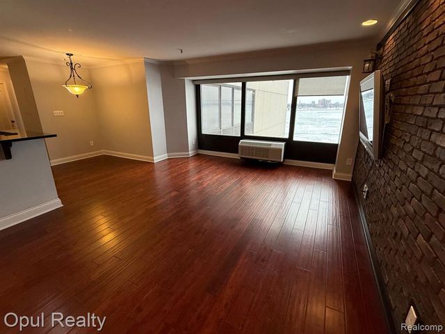1001 W Jefferson Avenue 300 9-D, Detroit, MI 48226