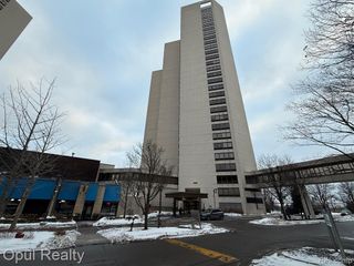 1001 W Jefferson Avenue 300 9-D, Detroit, MI 48226