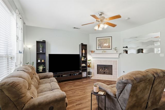 3505 Saint Johns Drive, Denton, TX 76210