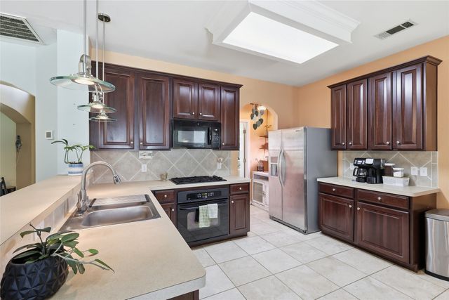 3505 Saint Johns Drive, Denton, TX 76210