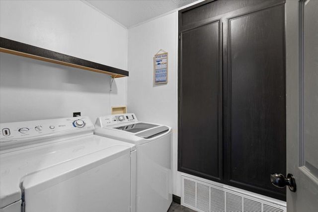 633 E Archwood UNIT 86, Eagle Point, OR 97524