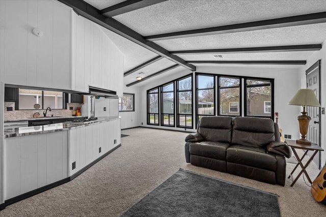 633 E Archwood UNIT 86, Eagle Point, OR 97524