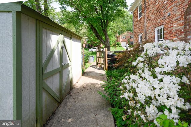 11708 MAGRUDER LN, North Bethesda, MD 20852