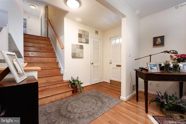 11708 MAGRUDER LN, North Bethesda, MD 20852