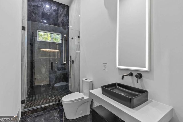 670 Loganville Highway, Winder, GA 30680