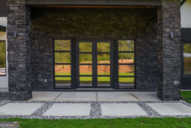 670 Loganville Highway, Winder, GA 30680