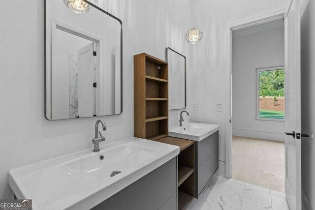 670 Loganville Highway, Winder, GA 30680