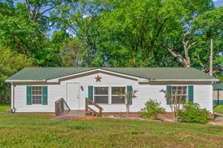 315 Riverview Dr, Dover, TN 37058