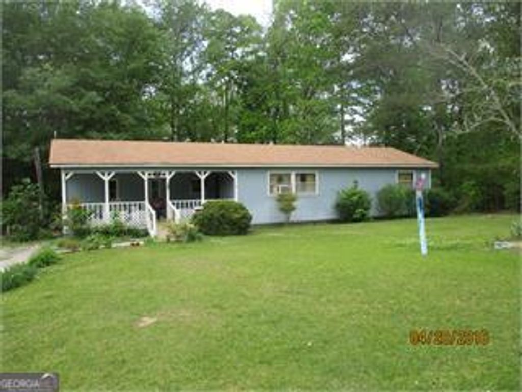 83 Ivey Road, Whitesburg, GA 30185
