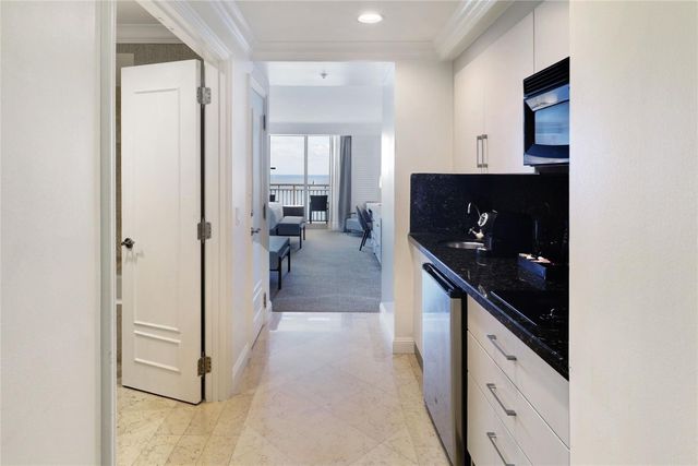 601 N Ft Lauderdale Bch Boulevard 906, Fort Lauderdale, FL 33304