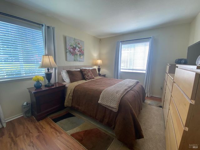 341 Lighthouse Dr, Vallejo, CA 94590