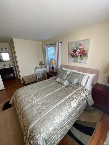 341 Lighthouse Dr, Vallejo, CA 94590