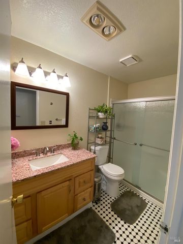 341 Lighthouse Dr, Vallejo, CA 94590