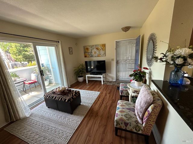 341 Lighthouse Dr, Vallejo, CA 94590