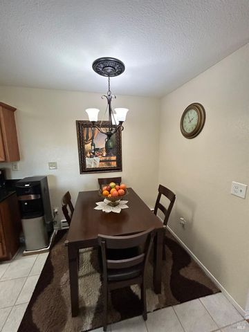 341 Lighthouse Dr, Vallejo, CA 94590