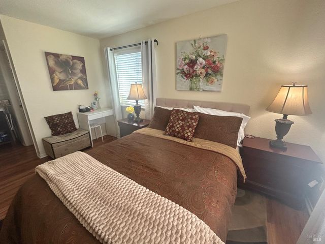 341 Lighthouse Dr, Vallejo, CA 94590