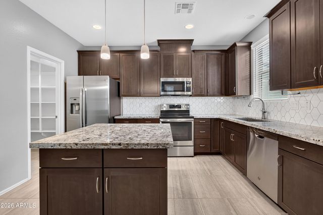 14870 W ENCANTO Boulevard 1115, Goodyear, AZ 85395