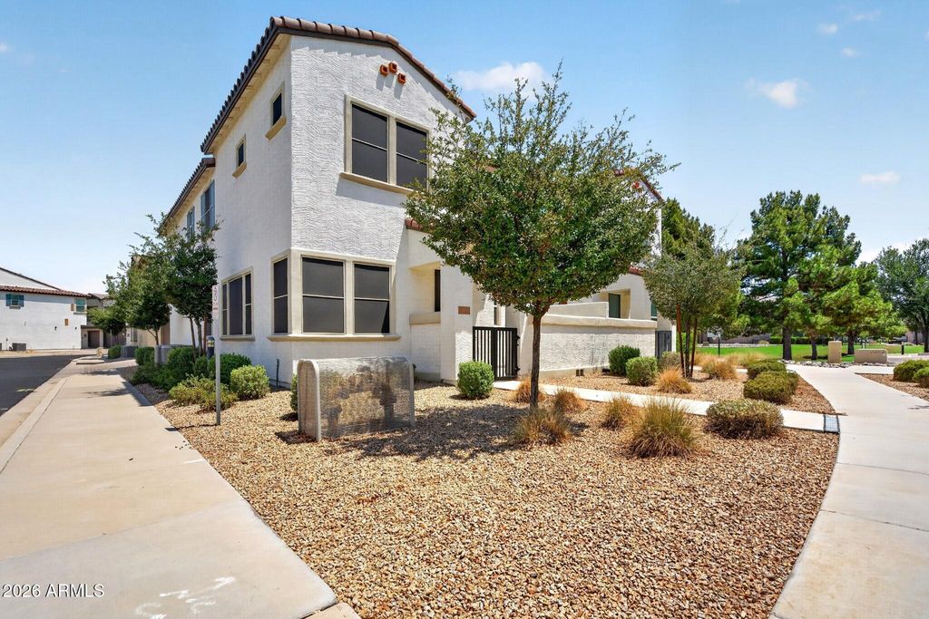 14870 W ENCANTO Boulevard 1115, Goodyear, AZ 85395 — photo 3