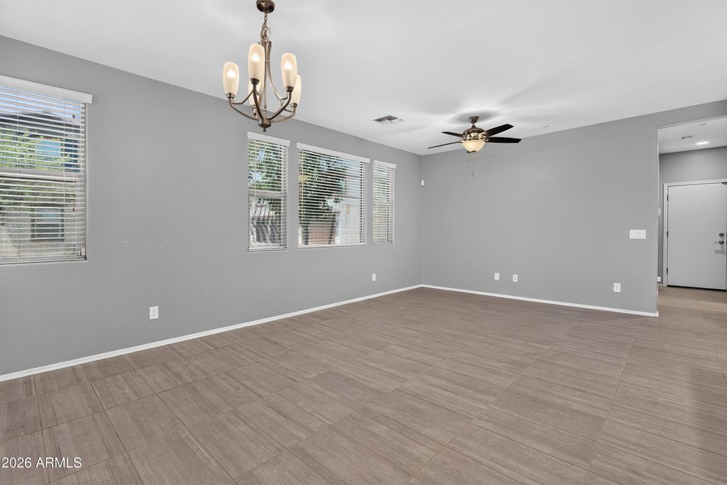 14870 W ENCANTO Boulevard 1115, Goodyear, AZ 85395 — photo 4