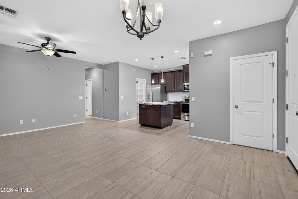 14870 W ENCANTO Boulevard 1115, Goodyear, AZ 85395 — photo 5