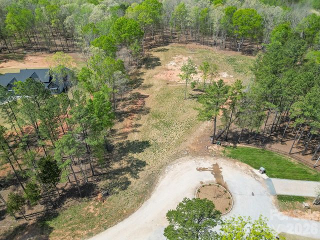 2170 Two Sisters Drive, Lancaster, SC 29720