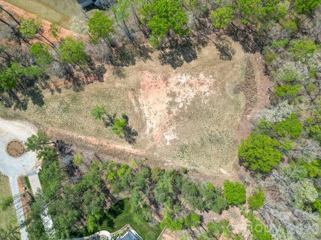 2170 Two Sisters Drive, Lancaster, SC 29720