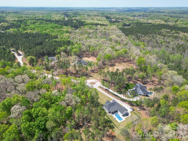 2170 Two Sisters Drive, Lancaster, SC 29720