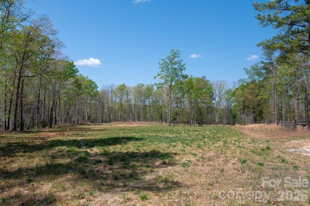 2170 Two Sisters Drive, Lancaster, SC 29720