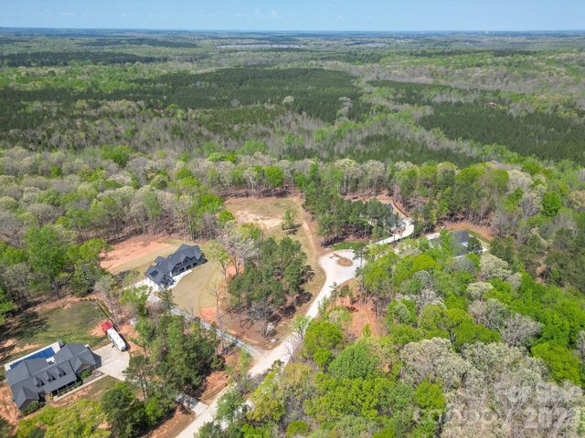 2170 Two Sisters Drive, Lancaster, SC 29720