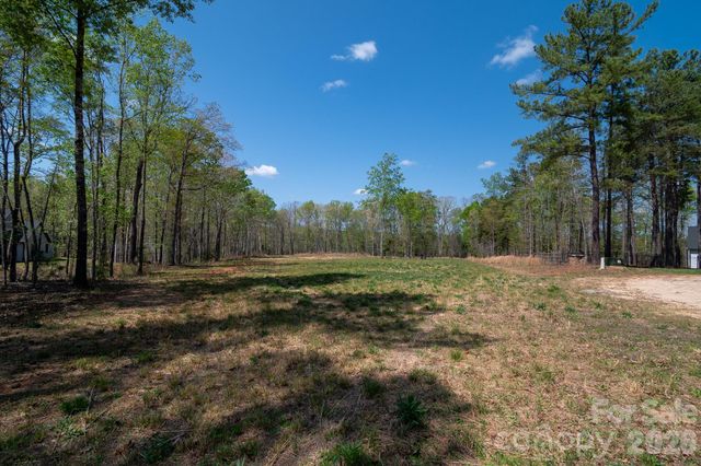 2170 Two Sisters Drive, Lancaster, SC 29720