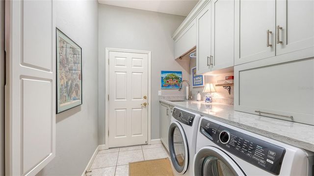 7809 ALLEN ROBERTSON PLACE, Sarasota, FL 34240