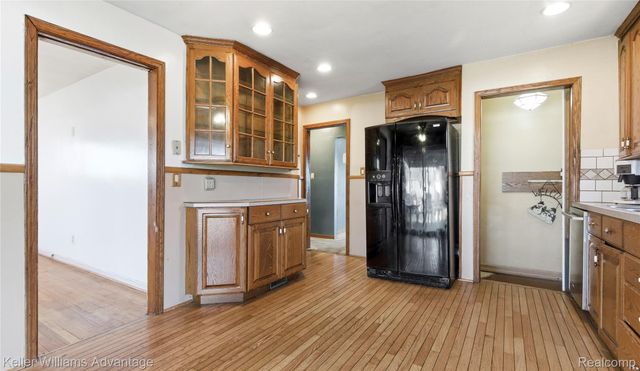 13800 Birrell Street, Southgate, MI 48195