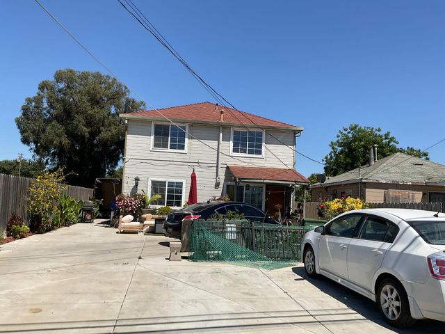 626 Santa Fe Ave, Empire, CA 95319